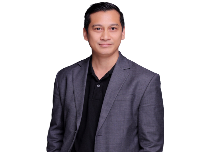 Khun Pariwat