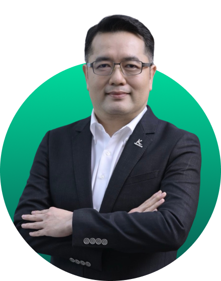 คุณณัฐพล ลือพร้อมชัย