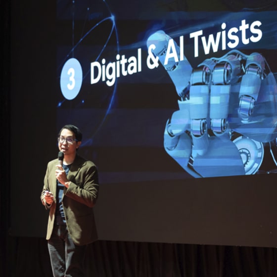 Digital & AI Twist