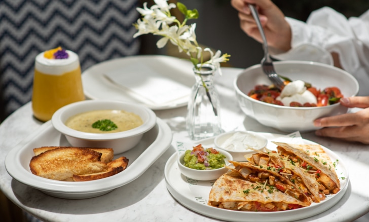 PRYM Brunch & Bar
